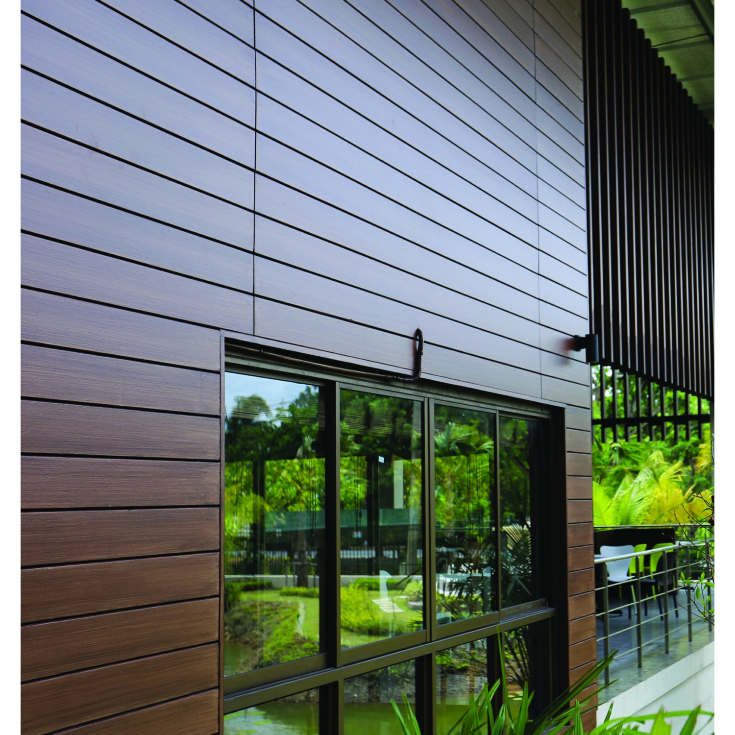 คอนวูด ไม้ตกแต่งผนังบังใบ รุ่น G1 ลายเสี้ยน หน้า 8 นิ้ว 1.1x |GlobalHouse คอนวูด ไม้ตกแต่งผนังบังใบ รุ่น G1 ลายเสี้ยน หน้า 8 นิ้ว 1.1X |Globalhouse