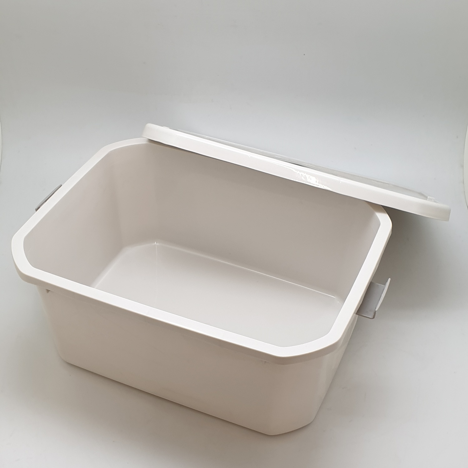 GOME กล่องเก็บของพลาสติกมีฝาปิด ขนาด 30x38x19ซม. SGY045 สีเทา