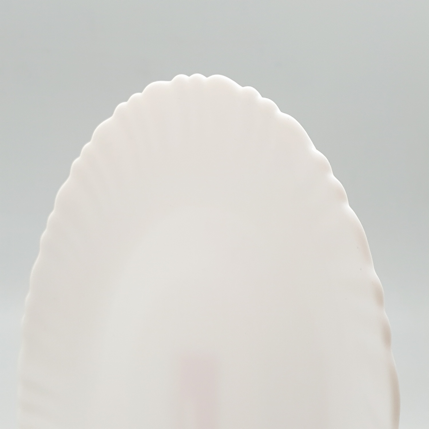 ADAMAS จานโอปอลขอบริ้ว 7.5 นิ้ว HBTP75-H0 สีขาว