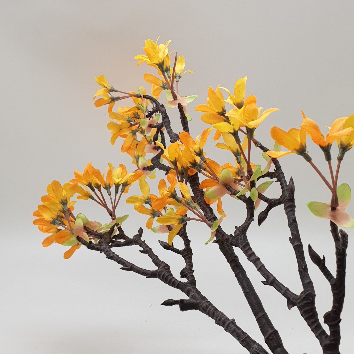 Tree O ดอกไม้ประดิษฐ์ตกแต่ง HB012 สีเหลือง