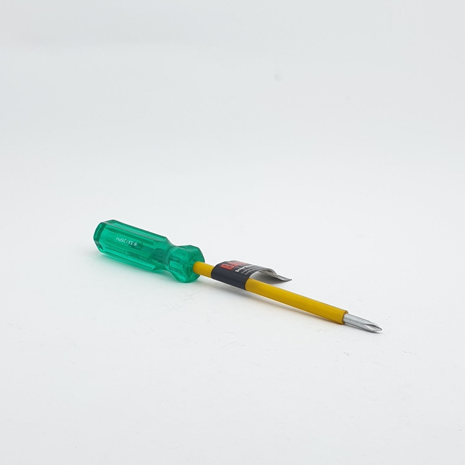 BAUM ไขควงปากแฉก ด้ามเขียว หุ้มฉนวน รุ่น 316AX-PH1X125 MM(5.0)