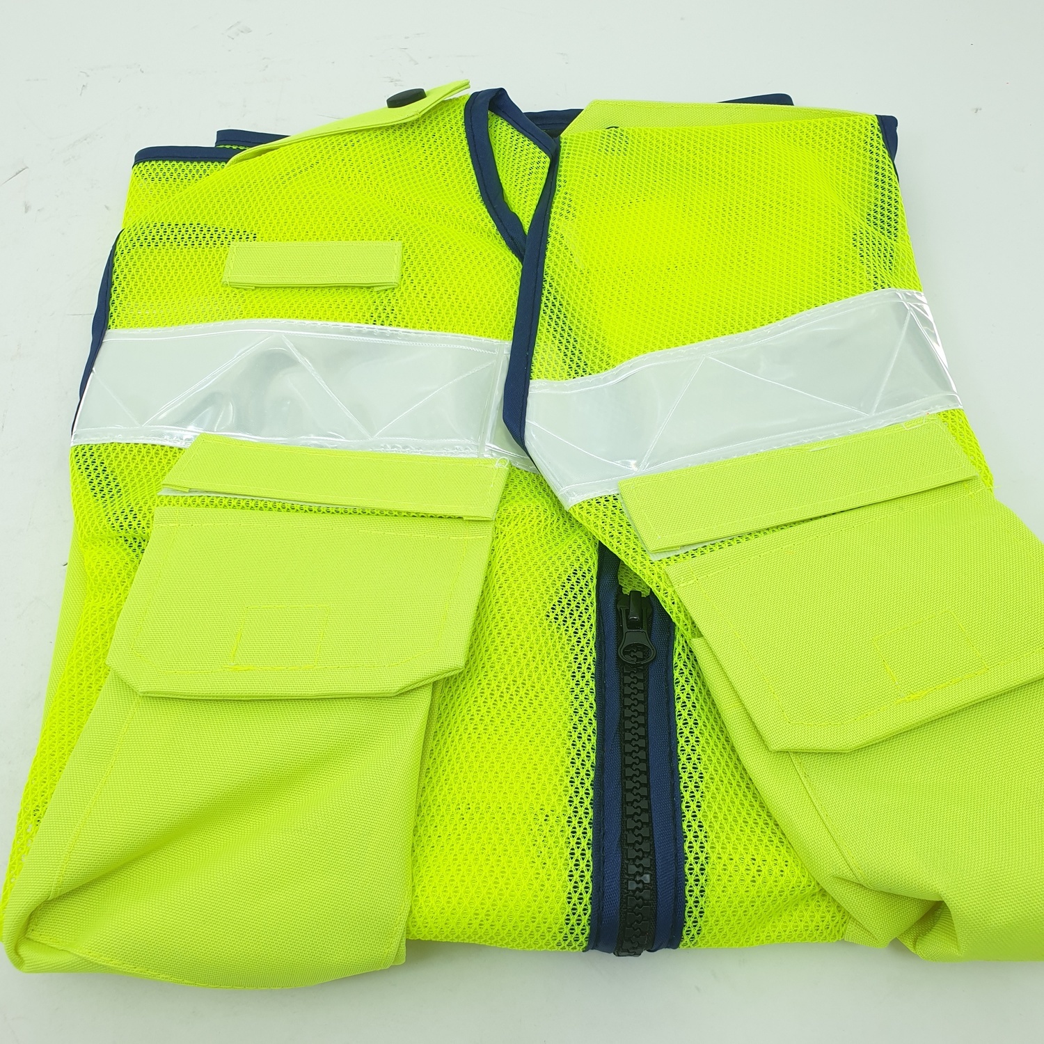 Protx เสื้อจราจรสะท้อนแสง W0042-HBM ขนาด M สีเหลือง สีเหลือง