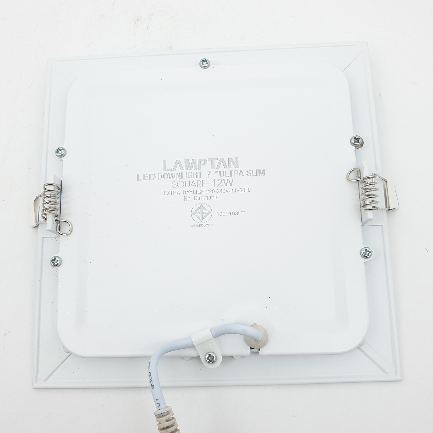 LAMPTAN โคมดาวน์ไลท์ LED แบบฝังหน้าเหลี่ยม ขอบขาว 6นิ้ว 12W รุ่นอัลตร้าสลิม อลูมิเนียม  แสงวอร์มไวท์