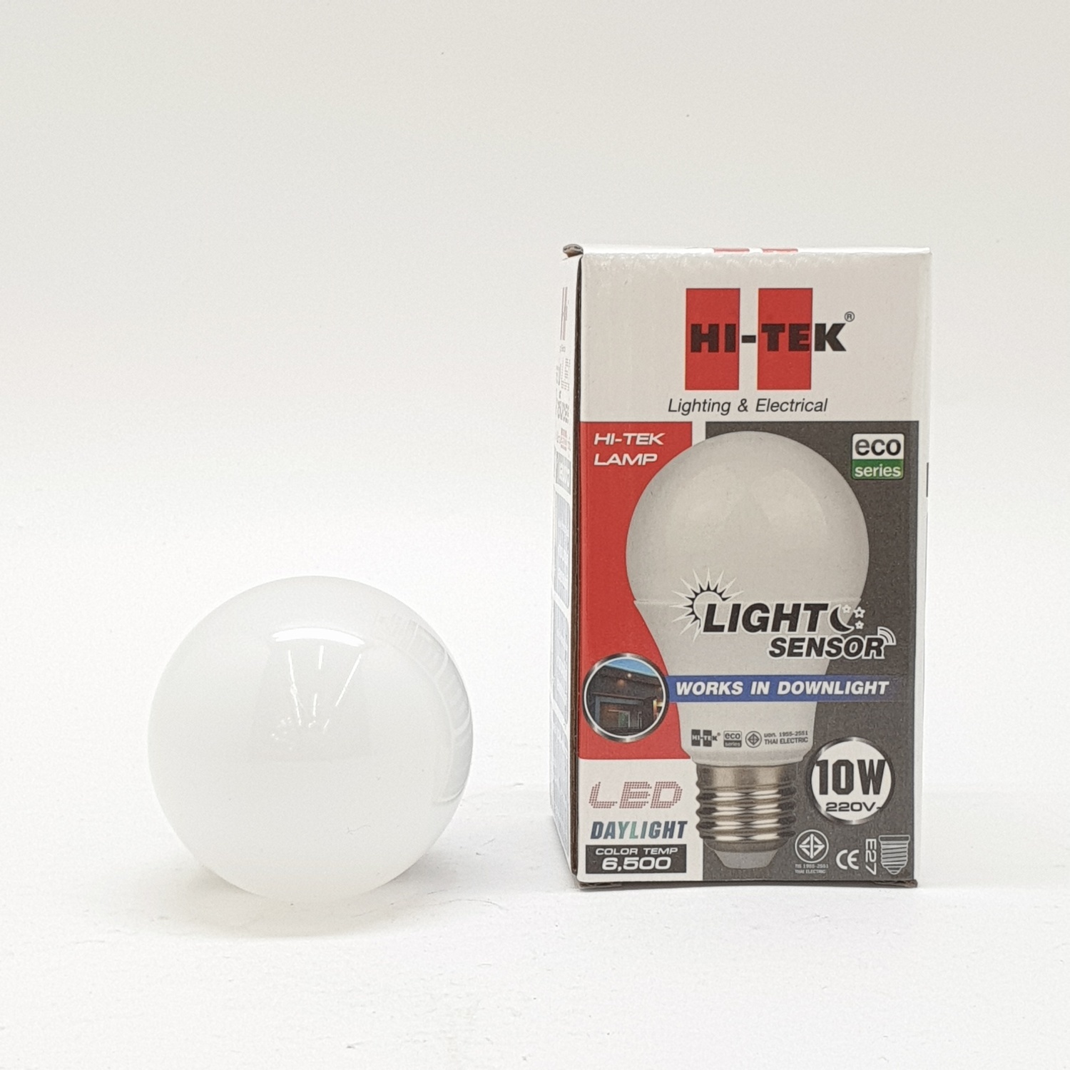 HI-TEK หลอด LED ECO Series Light Sensor 10 วัตต์ ขั้ว E27 แสงขาว HLLDS2710D