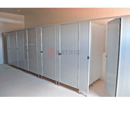 BATHIC ผนังห้องน้ำพีวีซี แผงพาร์ทิชั่น 40x185ซม. PT ขาว