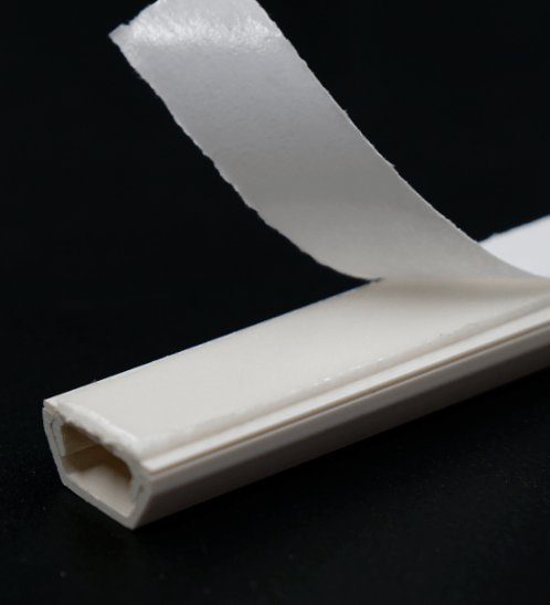 V.E.G. รางร้อยสายโทรศัพท์(พร้อมเทปกาว) 1เมตร รุ่น A-ECT-03-1MWT สีขาว