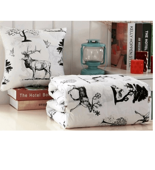 COZY หมอนผ้าห่ม 40X40 ลายกราฟฟิค CXNE018