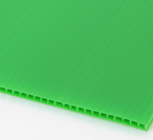 ฟิวเจอร์บอร์ด สีเขียวอ่อน หนา3มม.x130.x245ซม.PLANGO