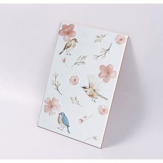 Marbella กระเบื้องเซรามิคปูผนัง 20X30 ซม. รุ่น วิหค XF1109 Gloss (25P)