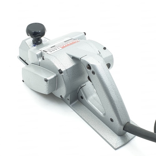 MAKITA กบไฟฟ้า 3นิ้ว 750W รุ่น 1600