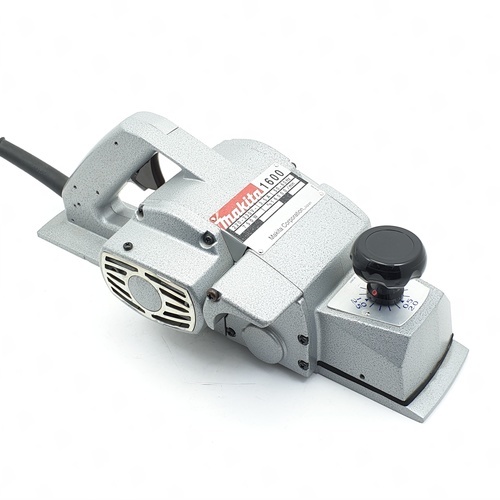 MAKITA กบไฟฟ้า 3นิ้ว 750W รุ่น 1600