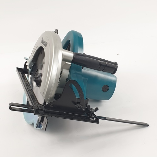 MAKITA เลื่อยวงเดือน 9 นิ้ว 2000W รุ่น N5900B