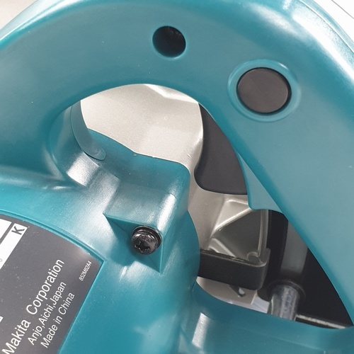MAKITA เลื่อยวงเดือน 9 นิ้ว 2000W รุ่น N5900B