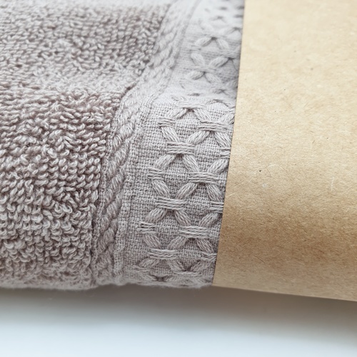 COZY ผ้าขนหนู รุ่น BQ007-BR ขนาด 70x140 ซม. สีน้ำตาล