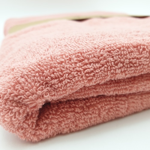 COZY ผ้าขนหนู รุ่น BQ007-COR ขนาด 70x140 ซม. สีโครอล