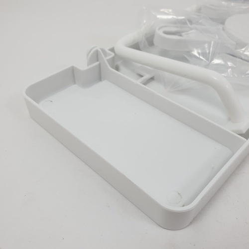 Primo หิ้งวางของ พร้อมที่แขวนผ้าพลาสติก รุ่น BDQ020   สีขาว