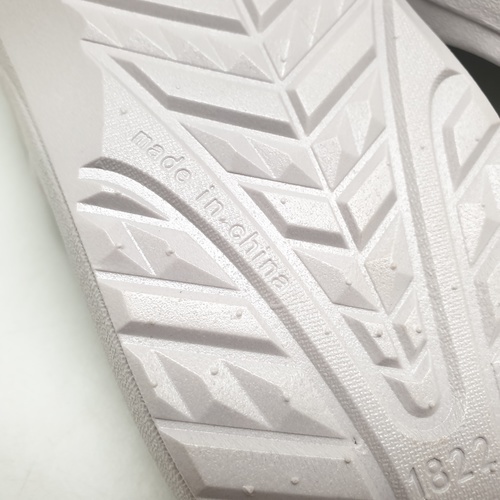 Primo รองเท้าแตะแบบสวม     LY-T1820-42WH    สีขาว