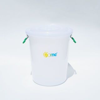 GOME ถังน้ำหูเหล็กพร้อมฝา 50 ลิตร ขนาด 42.5x42.5x55.5 ซม. รุ่น A-315PP สีขาวขุ่น