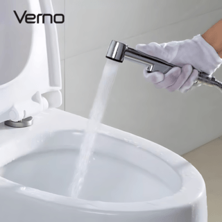 Verno ชุดสายฉีดชำระ รุ่น 6FXQ029 ขนาด 3.5x139x3.2 ซม. สีโครม
