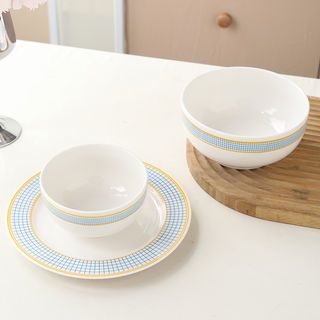 ADAMAS ถ้วยเซรามิค 4.5 นิ้ว ลายตาราง ALICE สีขาว