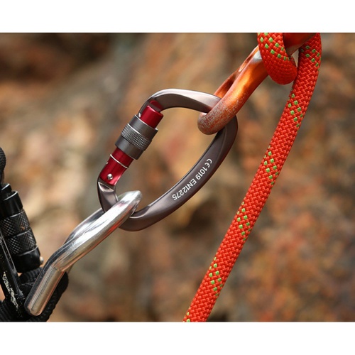 HUMMER คาราบิเนอร์อลูมิเนียมทรงดี รุ่น BT-AF812 116*74 มม. สีเงิน