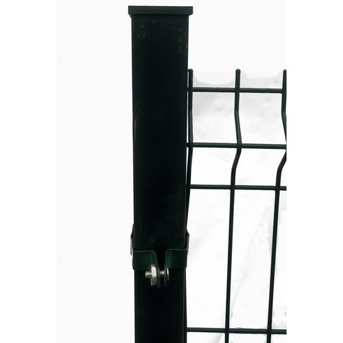 ปืนใหญ่ รั้วสำเร็จรูปชุบ PVC ขนาด กว้าง 2.5m. สูง 2.0m.  สีเขียว (เฉพาะรั้วไม่รวมเสา)