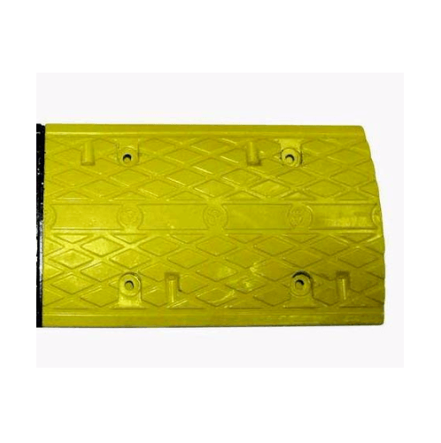 ยางชะลอความเร็วเหลืองDTRS630 500x350x50mm