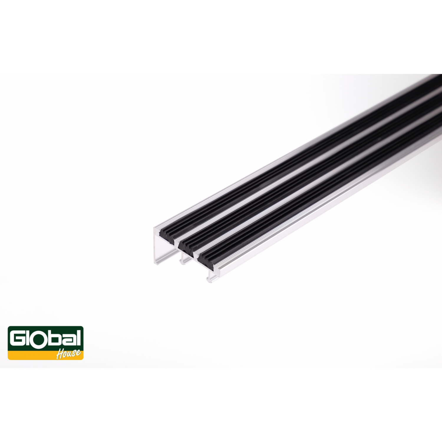 MAC จมูกบันไดอลูมิเนียมกันลื่น หน้ากว้าง 50 มม. ยาว 2 เมตร รุ่น 2DDY017 สีเงินเงา