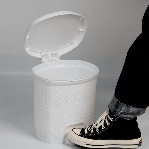 ICLEAN ถังขยะเหยียบทรงกลมลายสาน 6.5 ลิตร ขนาด 24.5x23x26.5ซม. รุ่น TG51839 สีขาว