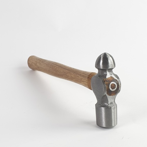 WORKPRO ค้อนหัวกลมด้ามไม้ รุ่น W041015 ขนาด 16ออนซ์