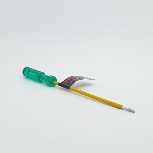 BAUM ไขควงปากแบน ด้ามเขียว หุ้มฉนวน รุ่น 317AX-3x150
