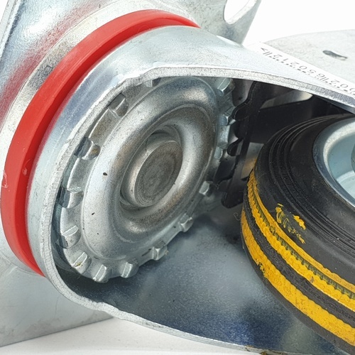 KAMPER ล้อยางแป้น มีเบรค 3นิ้ว (75มม) รุ่น 1013075