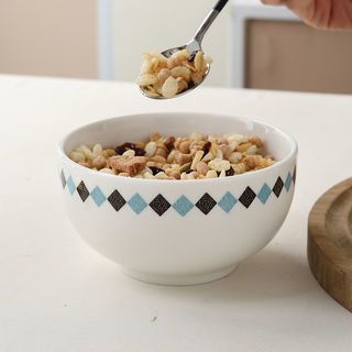 ADAMAS ถ้วยเซรามิค 4.5 นิ้ว ลายสี่เหลี่ยม ARA สีขาว