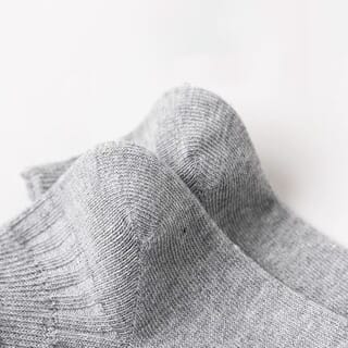 KOJI ถุงเท้าข้อสั้นแบบเรียบ รุ่นSC04 ขนาด5x17x0.4ซม.คละสี