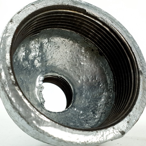 VAVO ข้อต่อตรงลดเหล็ก 2x3/4