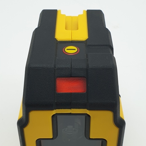STANLEY เลเซอร์กำหนดแนวเส้น Cross90 รุ่น STHT1-77341