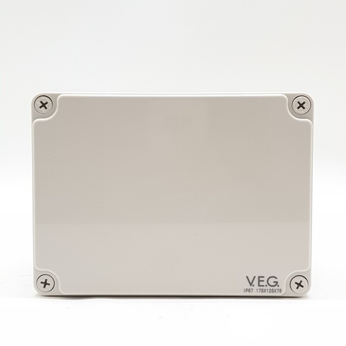 V.E.G. กล่องกันน้ำพลาสติก รุ่น THE-13 175x175x75mm. สีเทา
