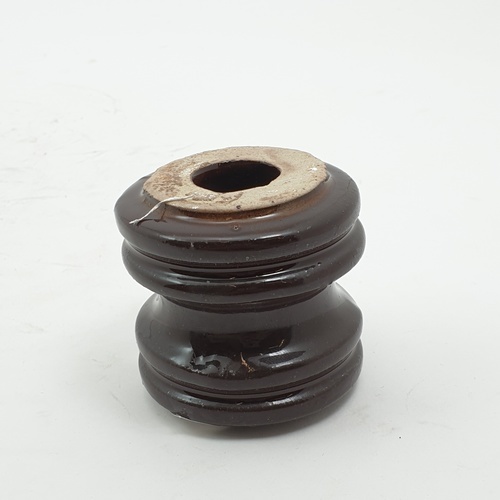 V.E.G. ลูกถ้วย ขนาด 5.4*5.7cm รุ่น 53-1 สีน้ำตาลเข้ม