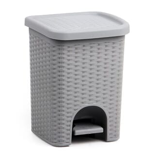 Kleanzy ถังขยะเหยียบเหลี่ยมลายสาน 6 ลิตร ขนาด 20.5x20.5x28 ซม. รุ่น TG54602 สีเทา