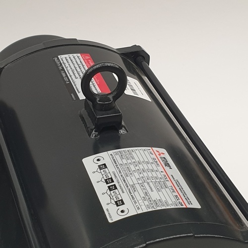 MITSUBISHI มอเตอร์ไฟฟ้า ขนาด 3HP(220V) รุ่น SCL-QR