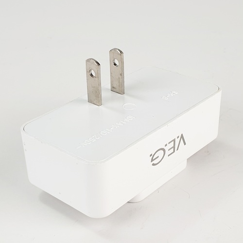 V.E.G. ปลั๊กแปลงไฟ Universal Socket Adapter 2 ช่อง 1 สวิตซ์ รุ่น SH-8A