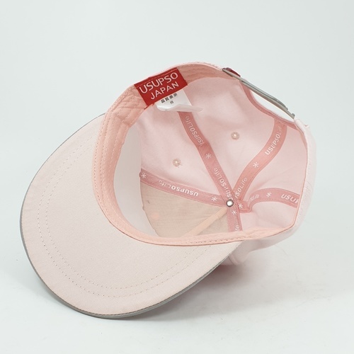 USUPSO หมวกแก๊ป Rose letter สีขาว