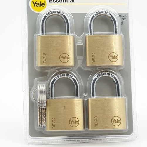 YALE กุญแจคล้องทองเหลือง ห่วงสั้นระบบคีย์อะไลท์ แพ็ค 4 40 มม. รุ่น YE1/40/122/4 สีทองเหลือง