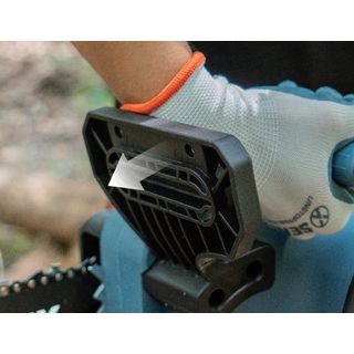 SENIX เลื่อยโซ่ไฟฟ้า 11.5นิ้ว 650W รุ่นCSE18-L-EU สีน้ำเงินดำ