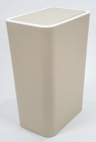 ถังขยะทรงเหลี่ยมฝากด รุ่น ZXHL004-KK ขนาด 12L สีกากี