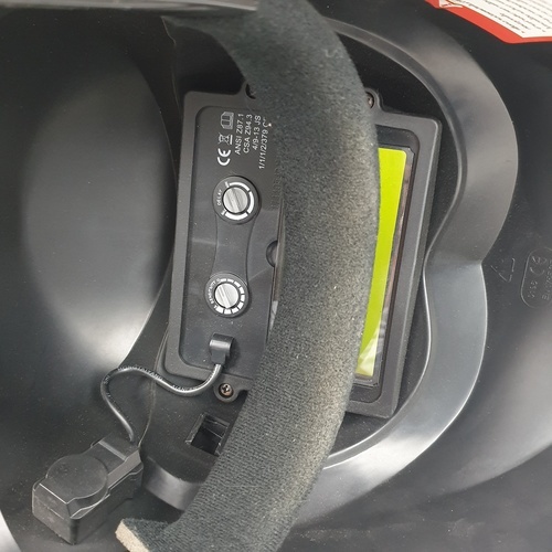 PROTX หน้ากากเชื่อมปรับแสงอัตโนมัติพลังงานแสงอาทิตย์ รุ่น W1190TC-BLACK