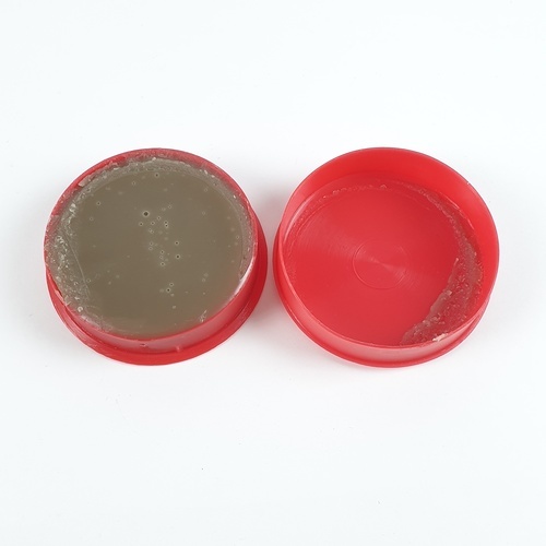 ขี้ผึ้งบักกรี (กล่องพลาสติก)