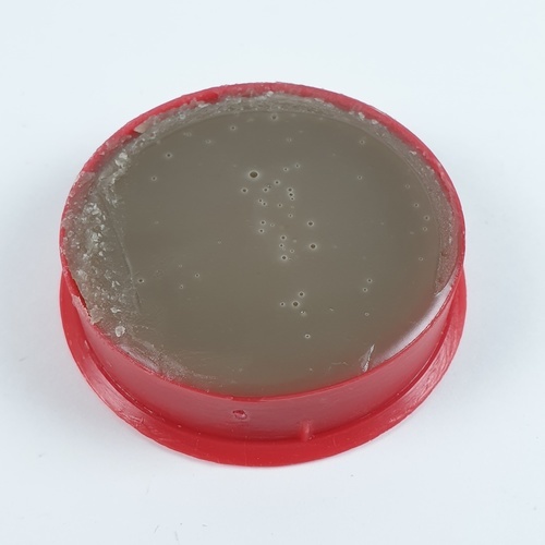 ขี้ผึ้งบักกรี (กล่องพลาสติก)