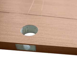 WELLINGTAN ประตูยูพีวีซีบานทึบเซาะร่อง UPVC-WEFU18-3 ขนาด 80x200ซม. สีเบจ (เจาะลูกบิด)