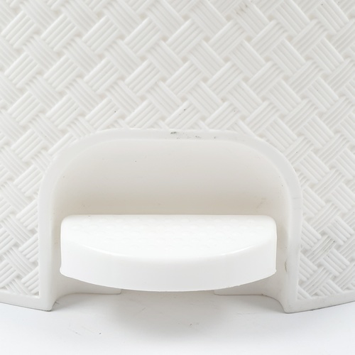 ICLEAN ถังขยะเหยียบทรงกลมลายสาน 13 ลิตร ขนาด 29.5x28.5x32.2ซม. รุ่น TG51840 สีขาว